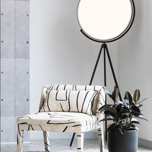 Kelly Wearstler's iconic Linen Grafito Fabric